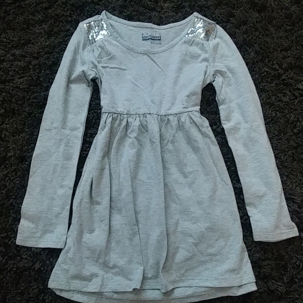 Girls grey long sleeve ahirt6